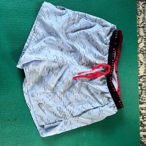 Men’s Nike running division size small running short